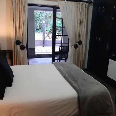 @The Villa Guest House Bloemfontein Room photo