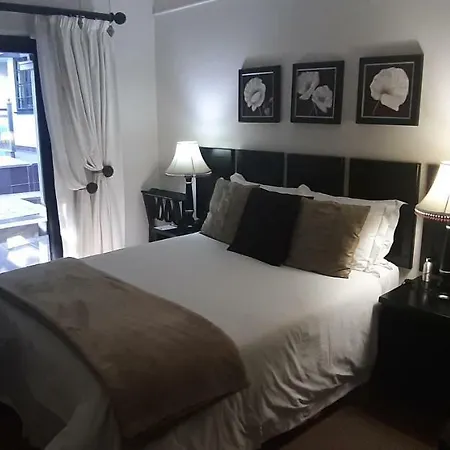@The Villa Guest House Bloemfontein Room photo